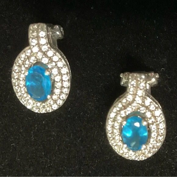 Turquoise Blue Oval Earrings with Sparkling Halo and Silver Setting “925” - Picture 1 of 4